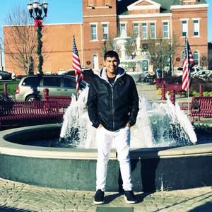 Meet your Posher, Franco